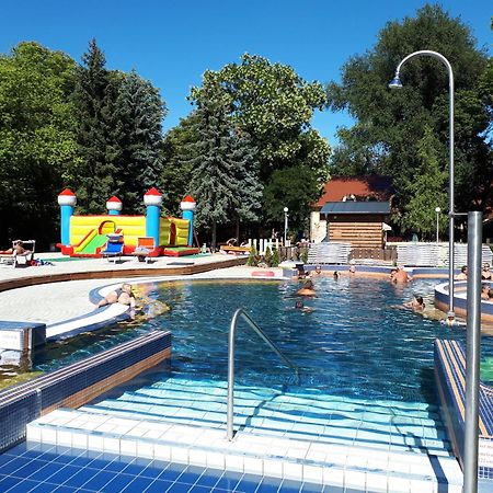 Gyula-tanya Vendégház Csongrád Exterior foto